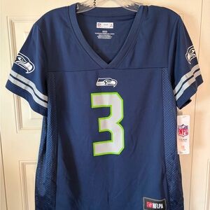 Seahawks NFL Russell Wilison #3 NWT Women's Jersey Sz M Twelve for One!